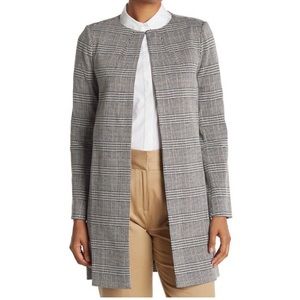 AMANDA AND CHELSEA plaid coat